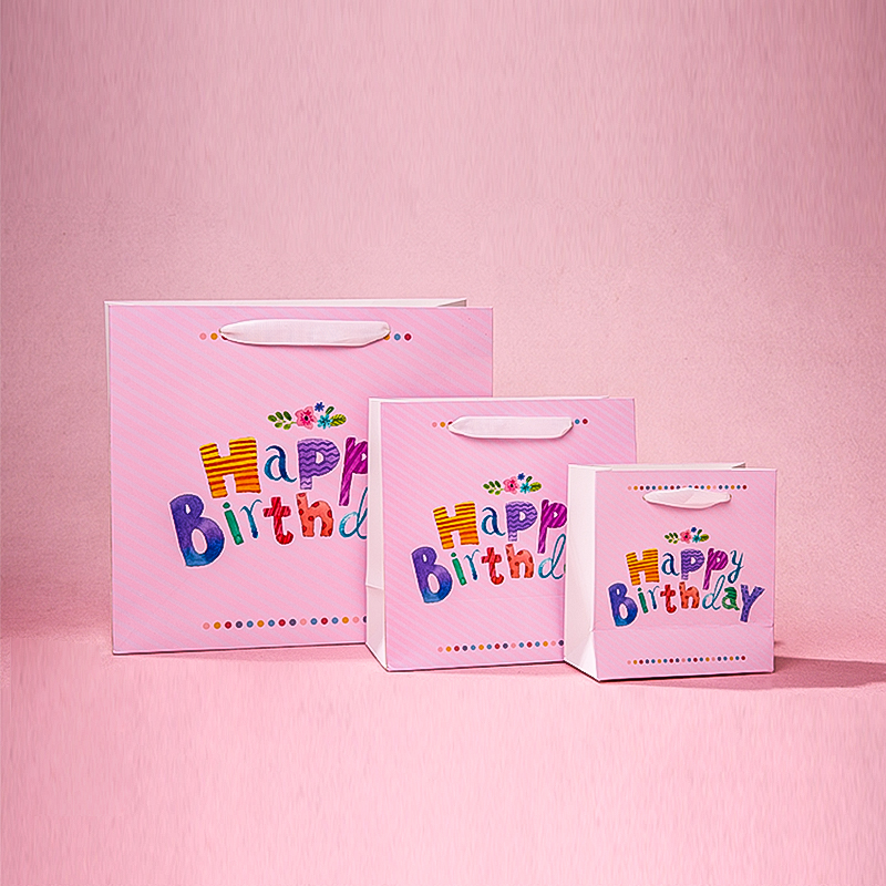 Sacchetto di carta regalo di buon compleanno rosa per bambini